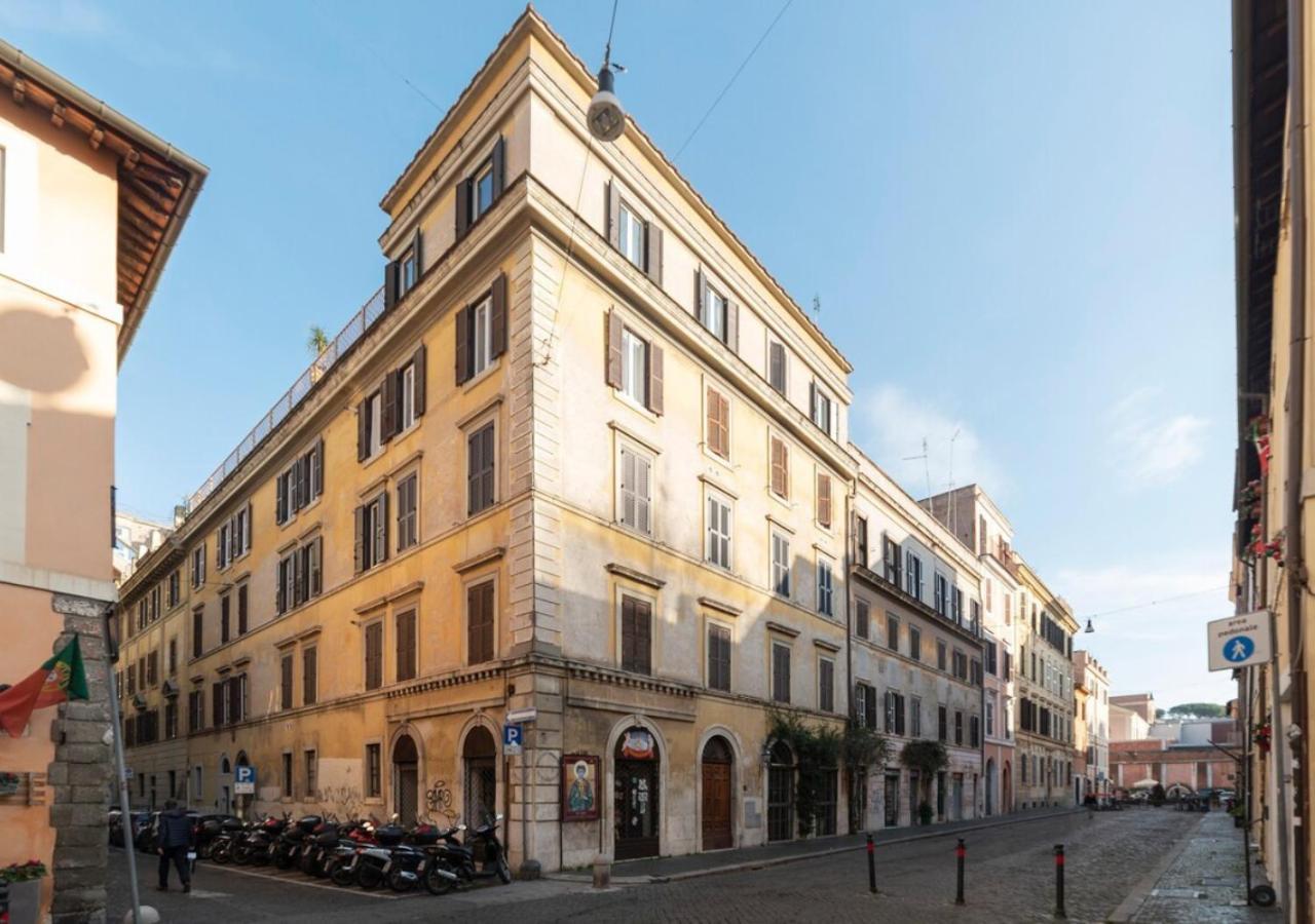 Elegant, With Private Terrace Next To The Vatican Rome Exterior photo